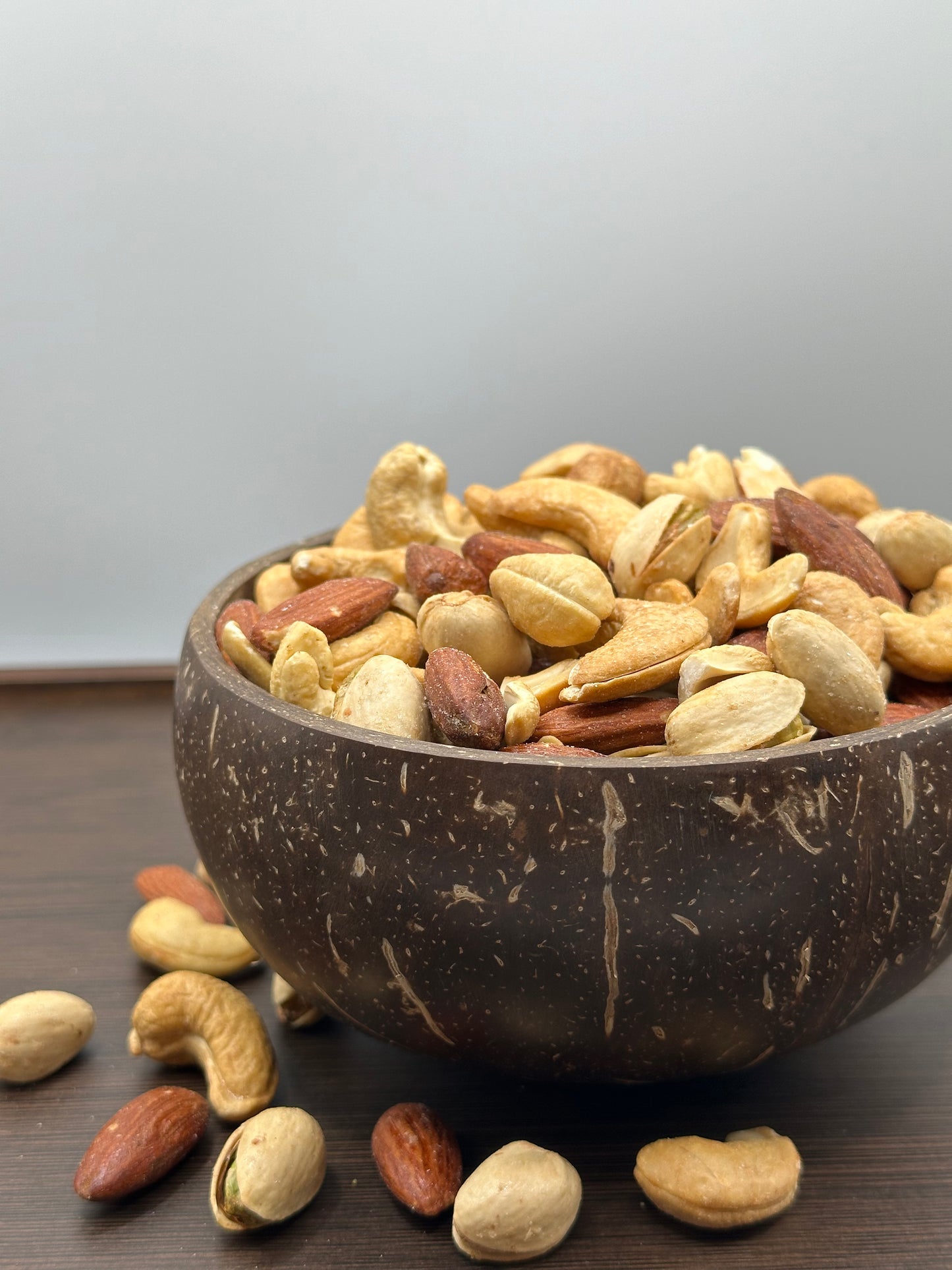 Premium Snackmischung - Cashewkerne, Mandeln, Pistazien (sauer)