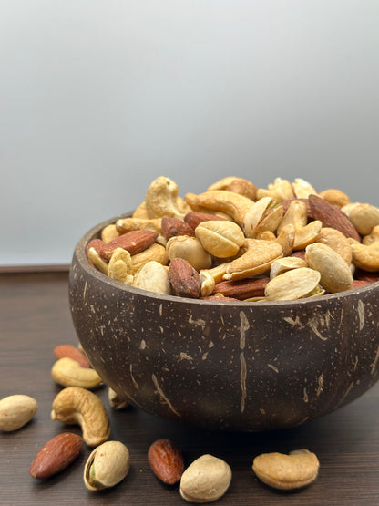 Premium Snackmischung - Cashewkerne, Mandeln, Pistazien (sauer)